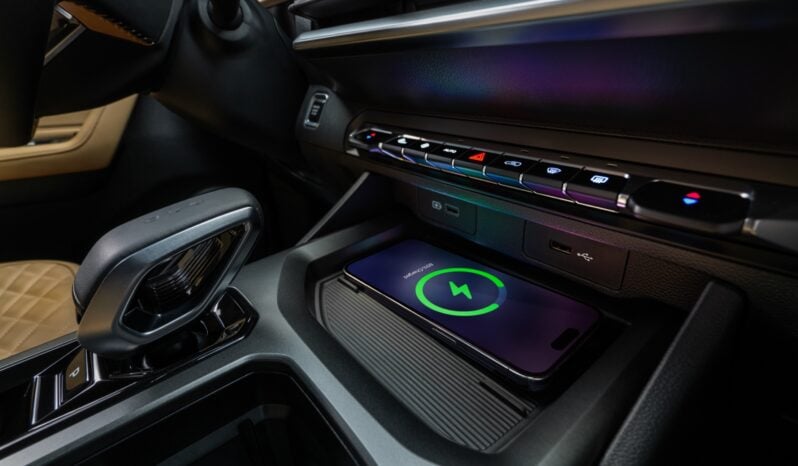 Geely Okavango: Luxury lleno