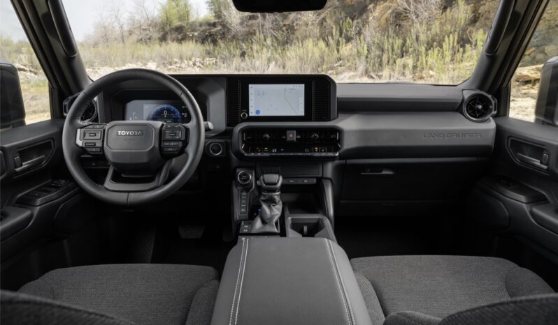 Toyota LC Prado: Intermedio lleno