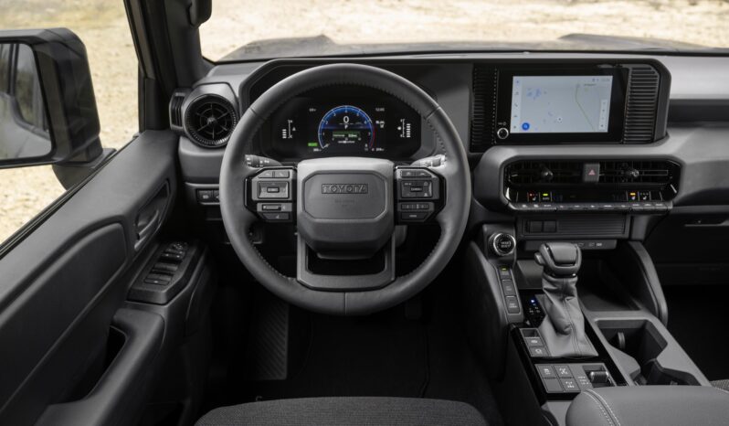 Toyota LC Prado: Intermedio lleno