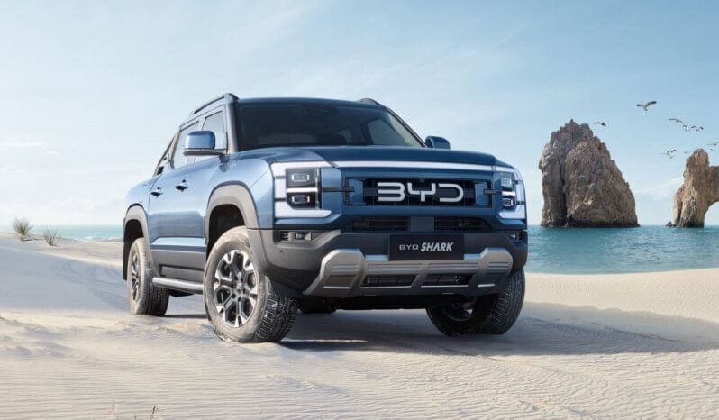 BYD Shark: Pickup híbrida enchufable lleno