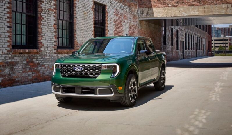 Ford Maverick: Lariat Híbrida lleno