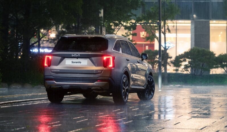 Kia Sorento: Sport lleno