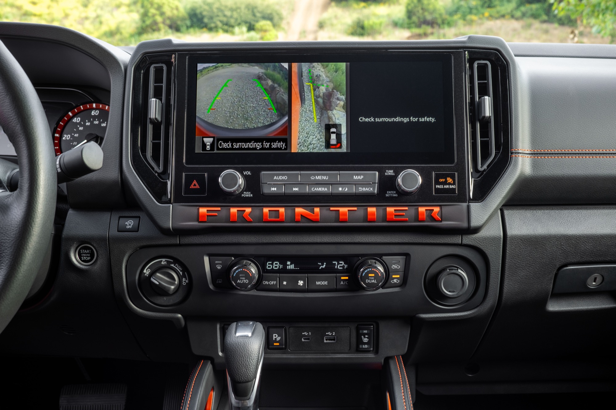 Nissan renovó la Frontier 2025 en Estados Unidos nueva cara, más equipo estándar y mejor