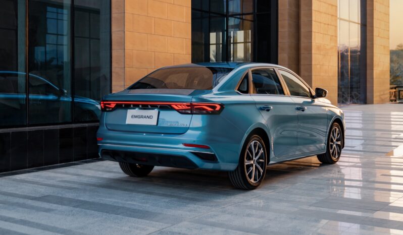 Geely Emgrand: GF lleno