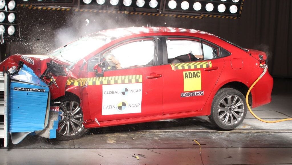 El Corolla Sedán pierde una estrella en Latin NCAP