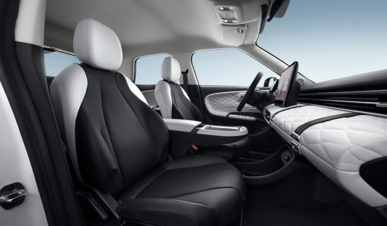 Dongfeng Nammi 01: 330 Air lleno