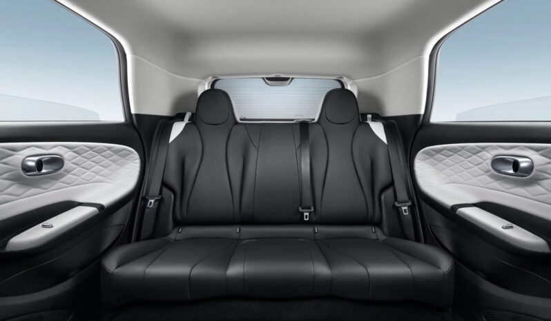 Dongfeng Nammi 01: 330 Air lleno