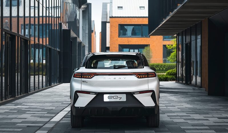 Chery eQ7 lleno
