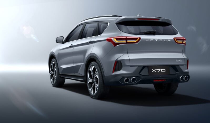 Jetour X70: Signature lleno