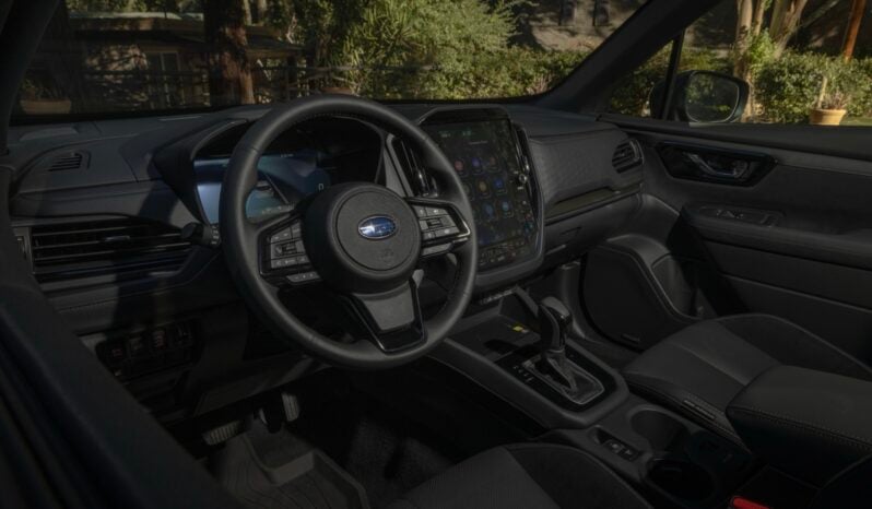 Subaru Forester: Limited lleno