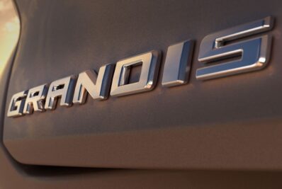 El Mitsubishi Grandis está de vuelta