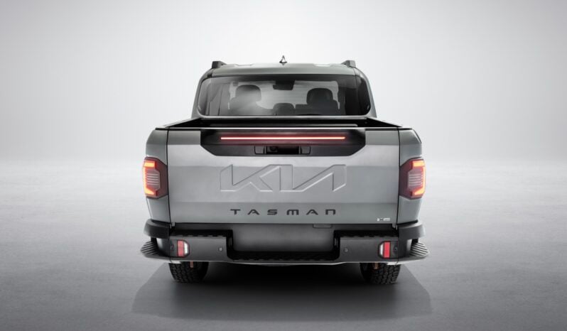 Kia Tasman: Sport lleno