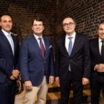 Ford y Renault Group forman una alianza estratégica para vehículos de pasajeros y comerciales, comenzando con dos coches eléctricos asequibles en Europa