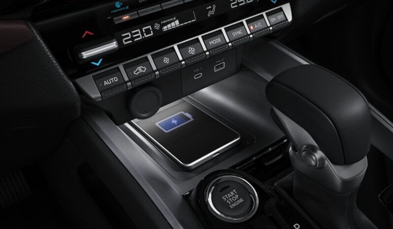 Mitsubishi Destinator: P-Line lleno