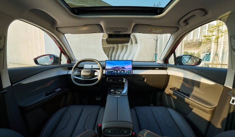 Omoda C5: Luxury lleno