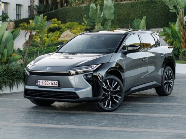 Lanzamiento en Panamá: Toyota finalmente presenta su primer eléctrico, el bZ4X