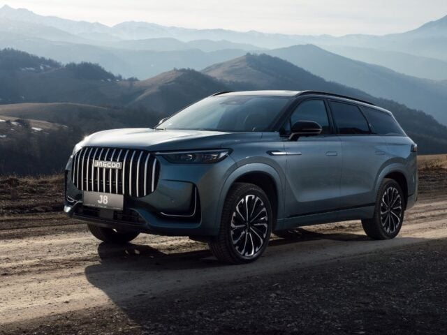 Jaecoo J8 2026 en Panamá: ahora con versión PHEV de 460 hp y 180 km de autonomía eléctrica (WLTC)